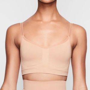 NEW SKIMS Sculpting Bralette Bra Size S/M